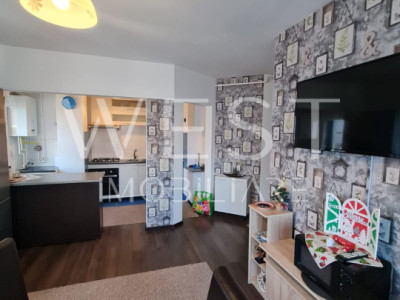Apartament 3 camere 65 mp mobilat  balcon parcare zona Stejarului