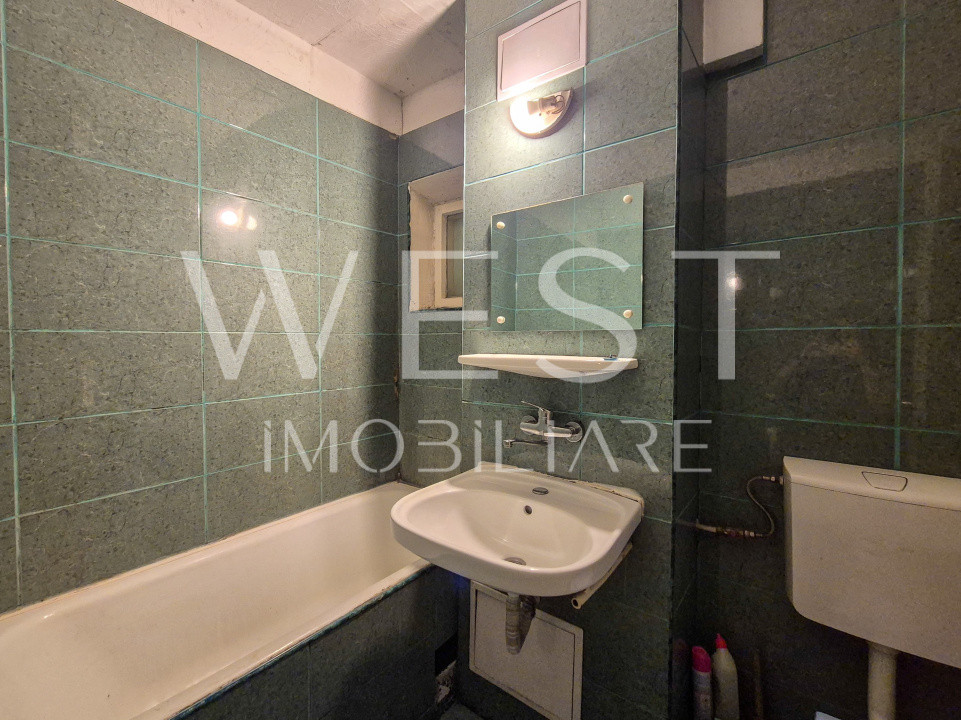 Apartament decomandat 2 camere - strada Izlazului/ zona Big