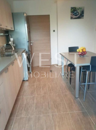 Apartament 2 camere, decomandat - Parcare inclusa- Zona Vivo/bmw