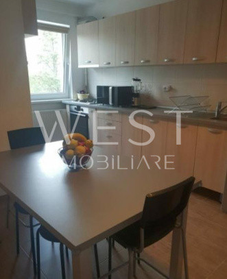 Apartament 2 camere, decomandat - Parcare inclusa- Zona Vivo/bmw