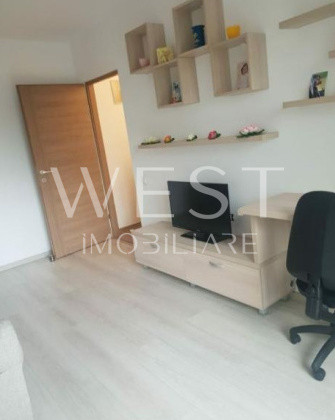 Apartament 2 camere, decomandat - Parcare inclusa- Zona Vivo/bmw