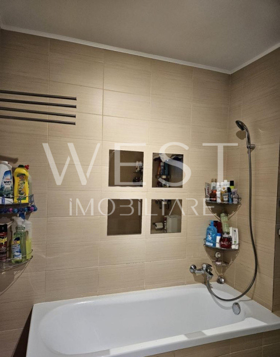 Apartament 2 camere, decomandat - Parcare inclusa- Zona Vivo/bmw