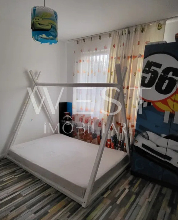 Apartament 3 camere - La cheie- Gradina 120mp -Parcare inclusa-Eroilor