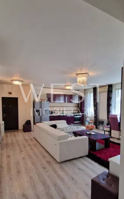 Apartament 3 camere, 75mp - La cheie - Parcare inclusa-Strada Eroilor