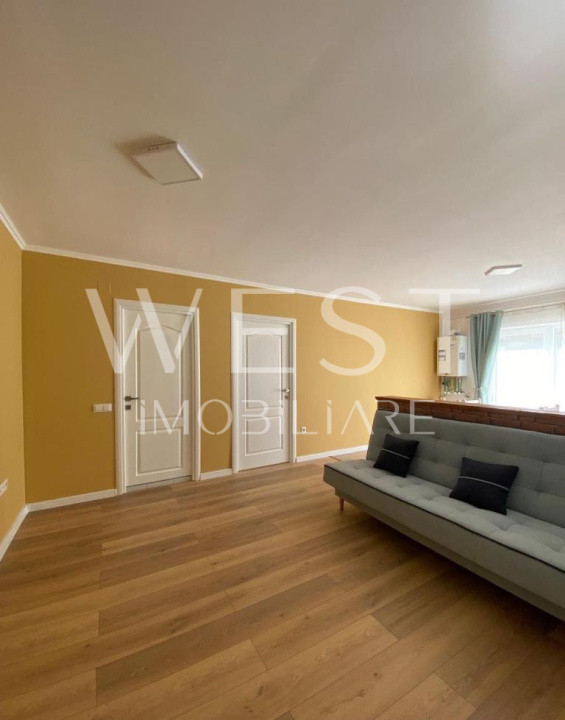 Apartament 2 camere/Balcon generos/ La cheie / Etaj intermediar 