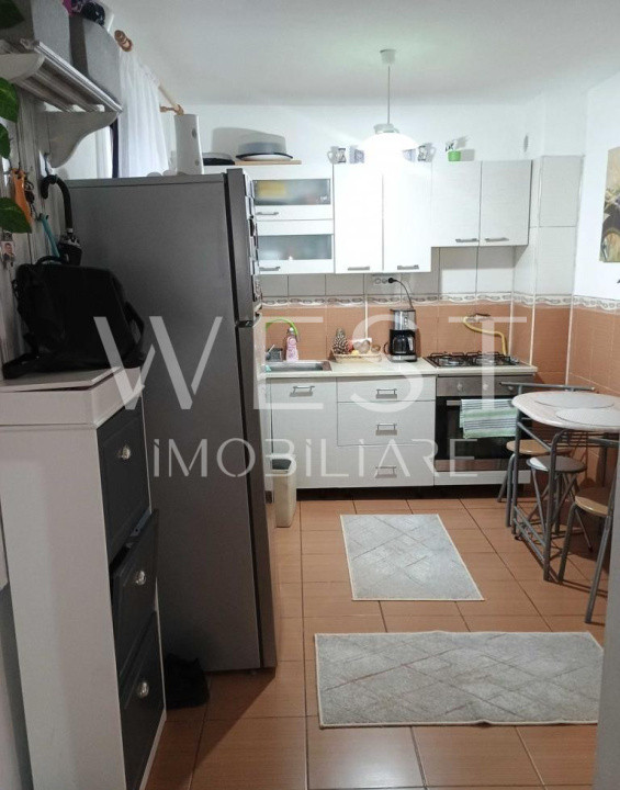 Apartament 2 camere, decomandat -La cheie - Zona Primaverii