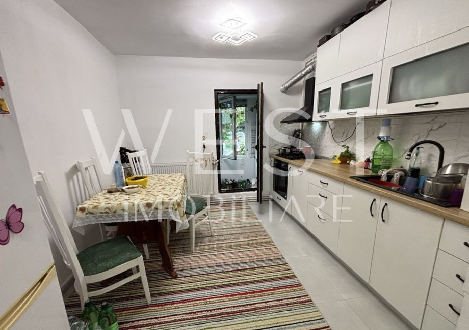 Apartament 2 camere, decomandat/Balcon/ Grigorescu/zona Parcul Rozelor