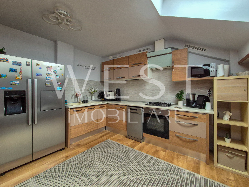 Apartament decomandat SUPERFINISAT la cheie, 81mp -Parcare - Eroilor/zona Roka