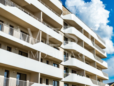 Apartament 47mp utili + 12 balcon | Str.Eroilor | Finisat 