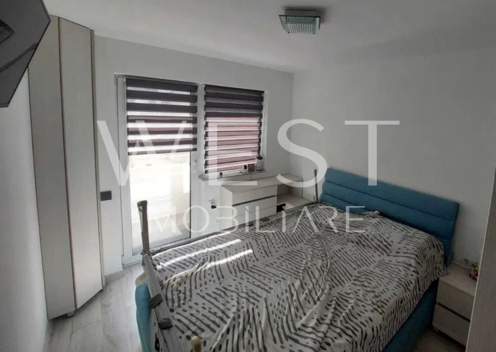 Apartament 3 camere,2 bai/ 2 Parcari incluse/ Etaj intermediar/ Strada Cetatii