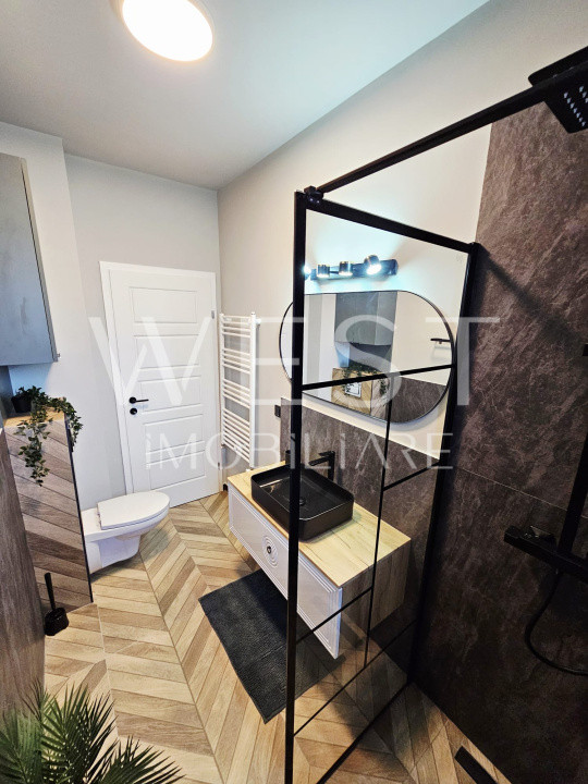 Ap 2cam tip PENTHOUSE | LA CHEIE | TOP | terasa circulara | Urusagului