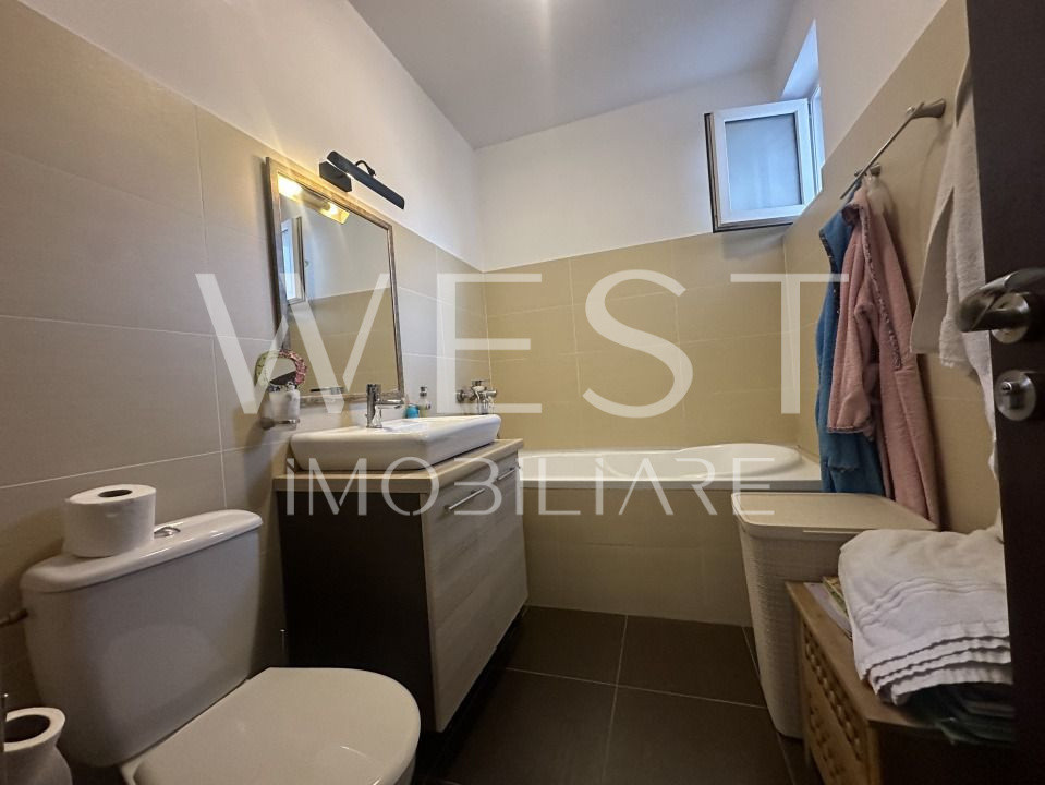 Apartament 3 camere | 60 mp | balcon | parcare | Eroilor