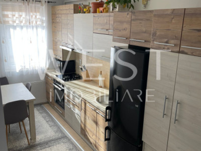 Apartament 3 camere | 60 mp | balcon | parcare | Eroilor