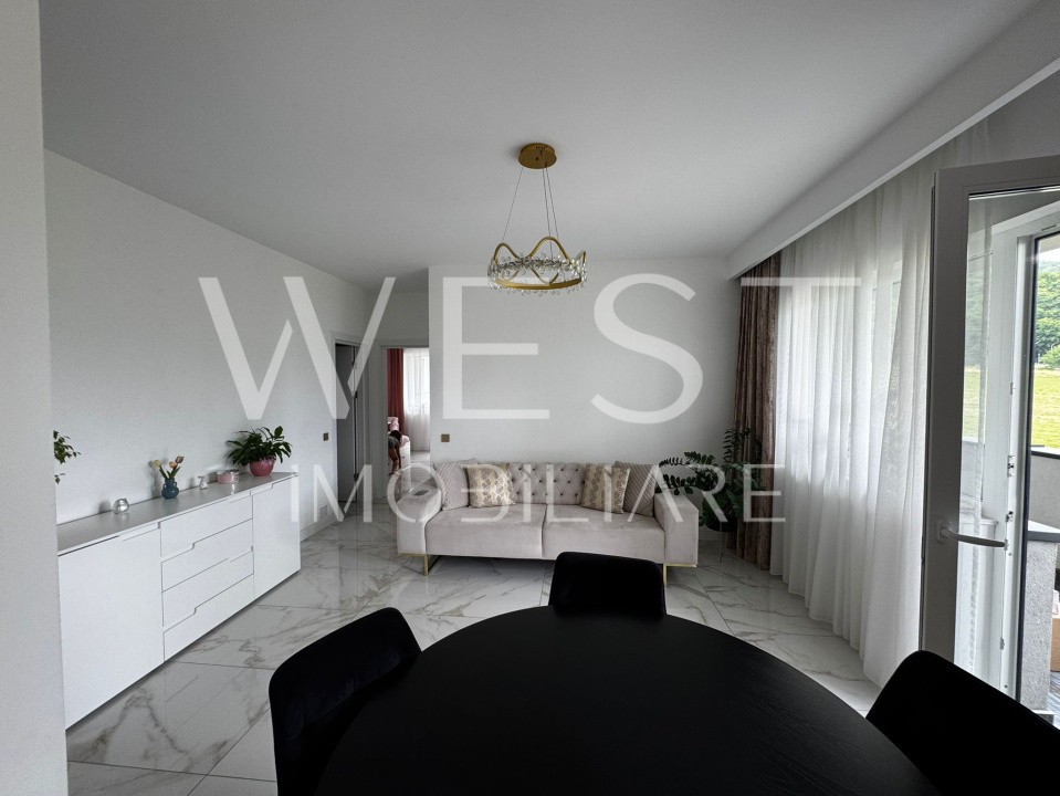 Apartament 3 camere | 65 mp | balcon 30 mp | garaj | zona Subcetate