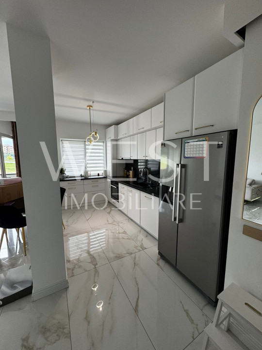 Apartament 3 camere | 65 mp | balcon 30 mp | garaj | zona Subcetate