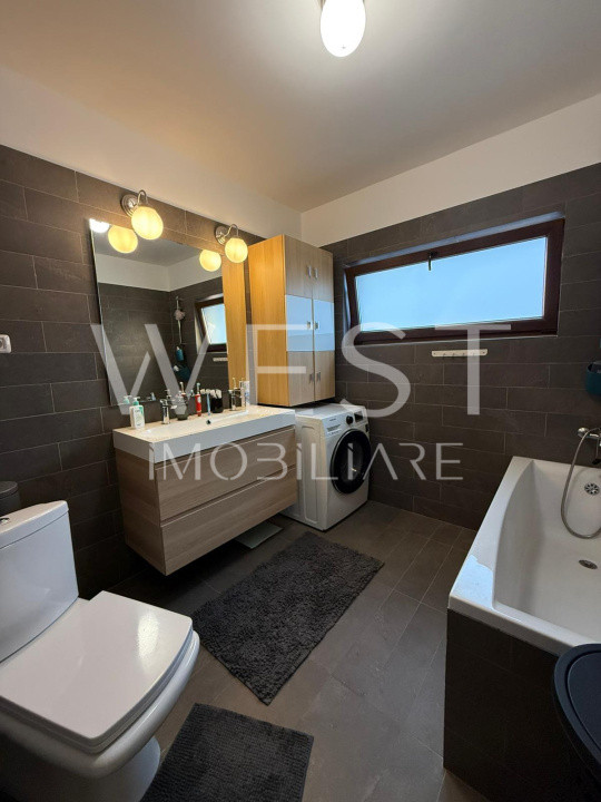 Apartament 3 camere | 64 mp | 2 terase | parcare | zona Subcetate