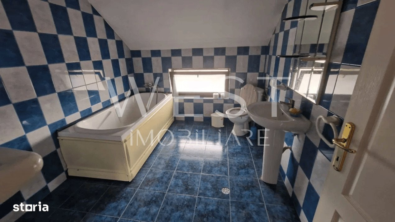 Casă S+P+1E+M, suprafata 646mp | 1937mp Teren | Cart . Dâmbul Rotund