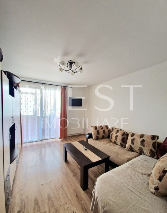 Apartament decomandat 2 camere/ La cheie/ Parcare inclusa
