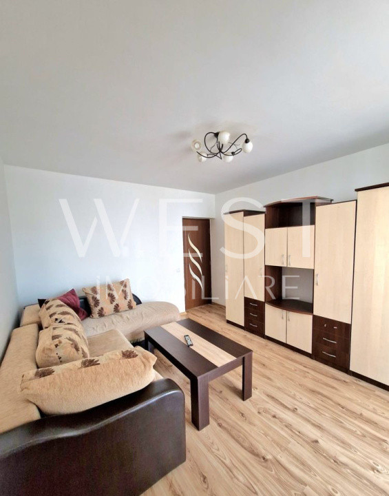 Apartament decomandat 2 camere/ La cheie/ Parcare inclusa