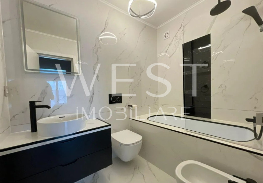 Ap. PREMIUM,3 camere,2 bai! 75mp+Terasa ! Ultra-Central ! Bloc Nou !