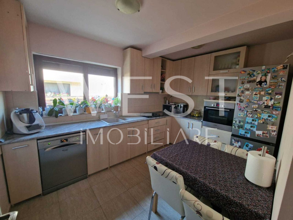 Casa MODERNA, 5 camere,120mp! zona Ioan Rus! 130mp CURTE! 2 Parcari!