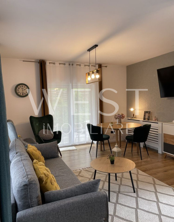 Apartament modern cu 2 camere, la casa, terasă privată- Dambul Rotund