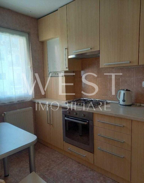 Apartament 2 camere, 45 mp, utilat+ parcare- Zona "La Terenuri"