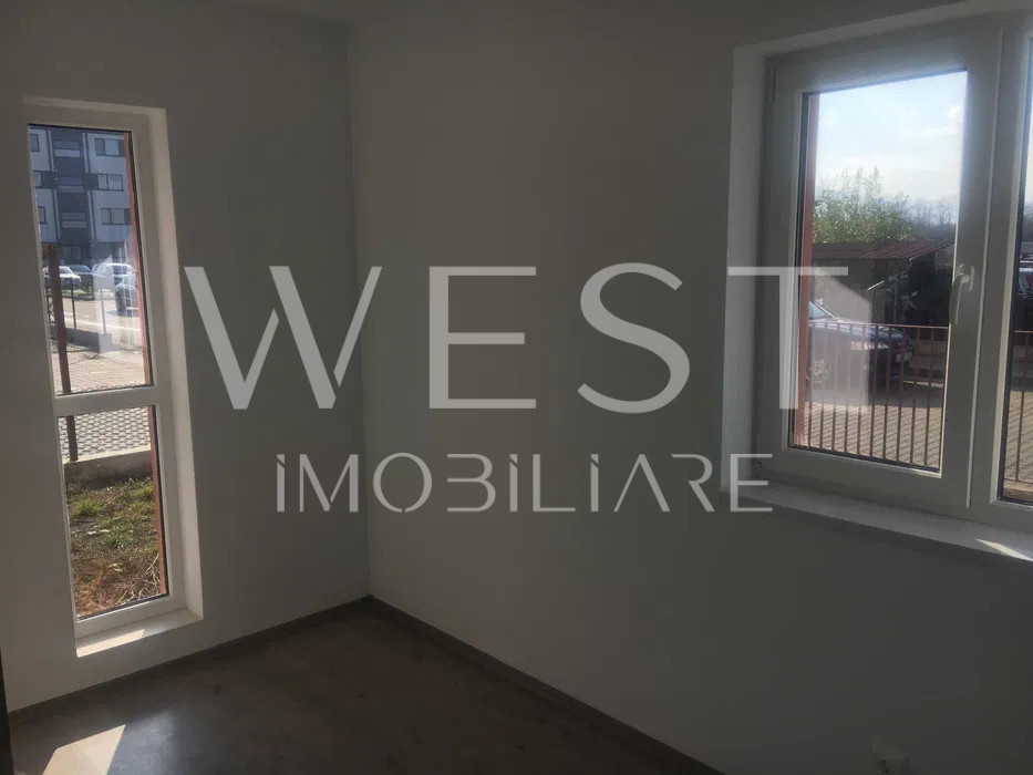 Apartament 4 camere ! 78 mp ! 2+ parcări ! 2 intrări ! potrivit pentru birouri