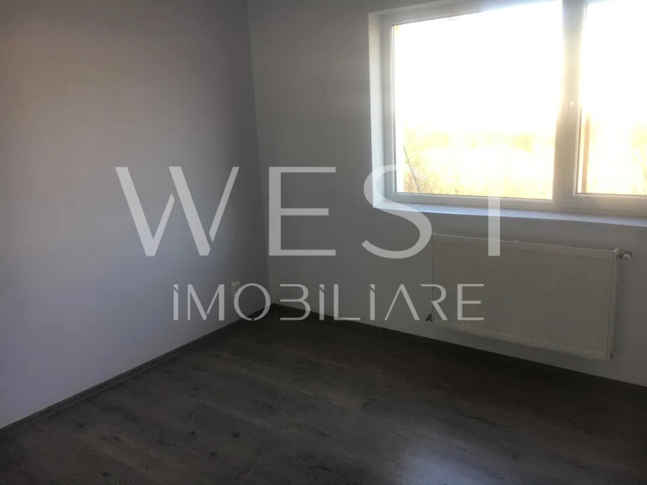 Apartament 4 camere ! 78 mp ! 2+ parcări ! 2 intrări ! potrivit pentru birouri