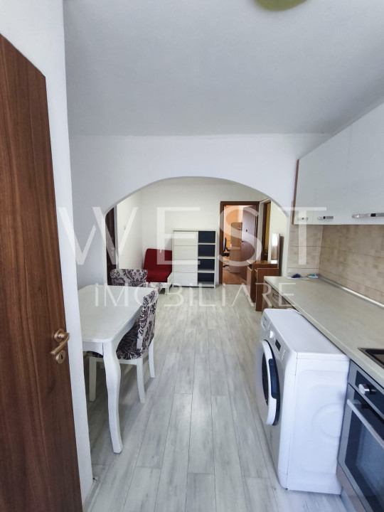 Apartament 4 camere| MANASTUR str. MEZiAD | Baza sportiva La Terenuri