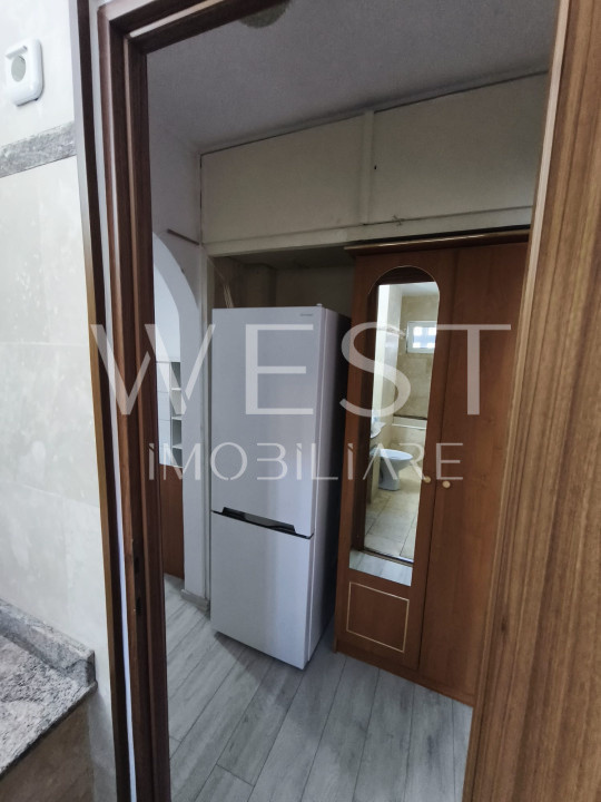 Apartament 4 camere| MANASTUR str. MEZiAD | Baza sportiva La Terenuri