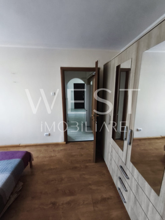 Apartament 4 camere| MANASTUR str. MEZiAD | Baza sportiva La Terenuri