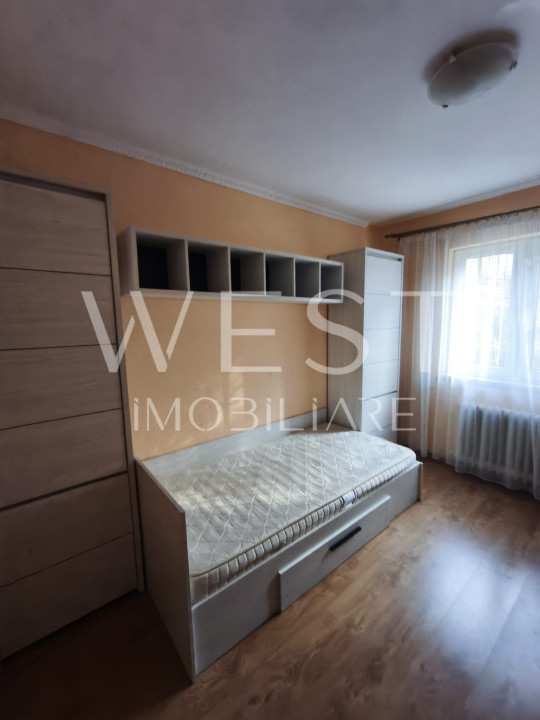 Apartament 4 camere| MANASTUR str. MEZiAD | Baza sportiva La Terenuri