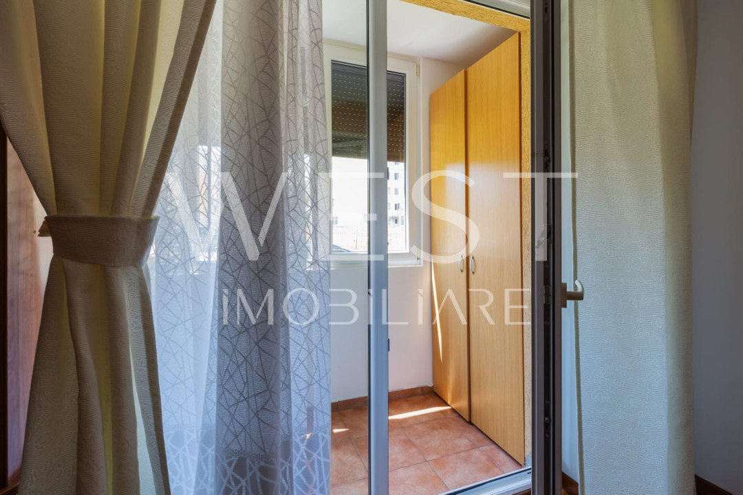 Apartament 3 cam,75 mp! Renovat, mobilat, utilat! Florilor, 2 parcari!