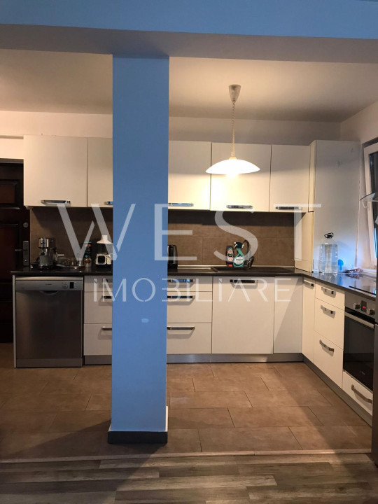 Apartament 3 camere 64mp+balcon! Mobilat/utilat modern! Str. Florilor!