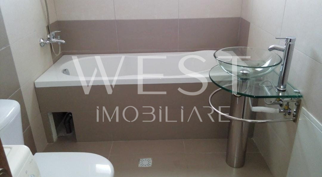 Apartament 3 camere! Mobilat si utilat! Parcare!Str. Sub Cetate/Profi!