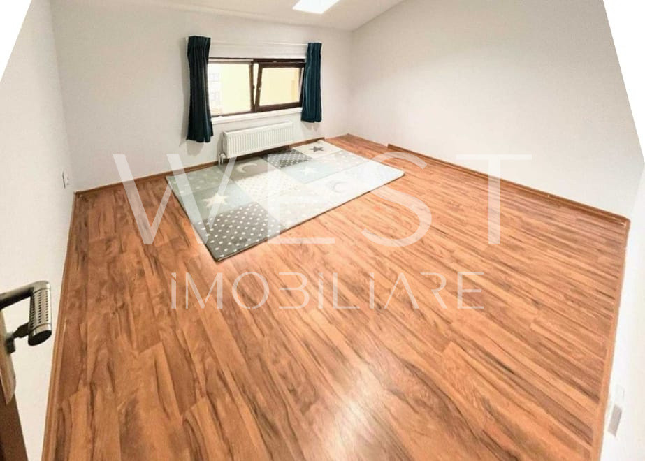 Apartament 3 camere+balcon| Parcare inclusa| Spatiu depozitare| Teilor
