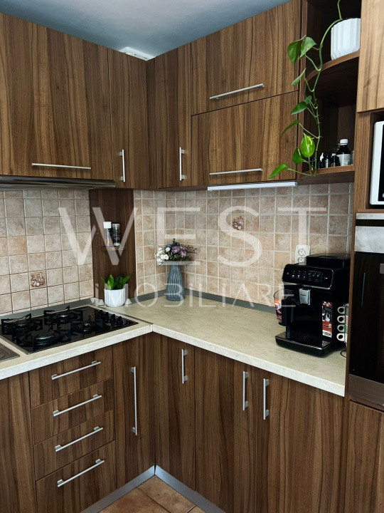 Apartament 3 camere | mobilat | boxa | garaj | zona Teilor