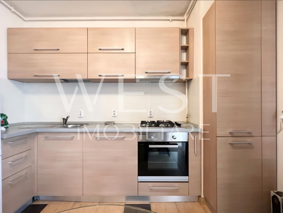 Apartament 3 camere mobilat/utilat | Scara interioara | Zona Primariei