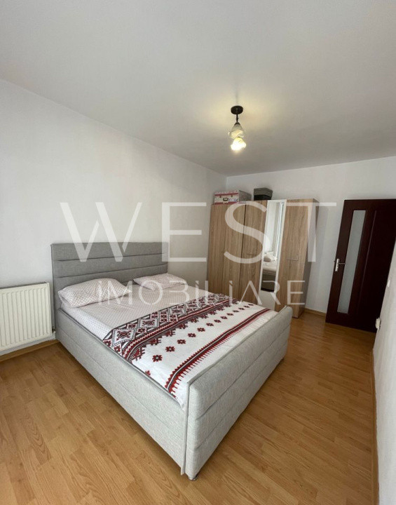 Apartament decomandat 3 camere - Parcare inclusa - La cheie