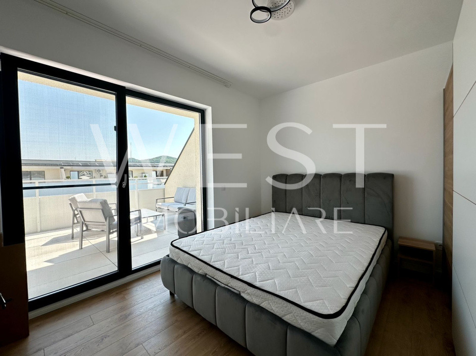 Apartament tip penthouse | Mobilat/Utilat | Prima inchiriere | Eroilor