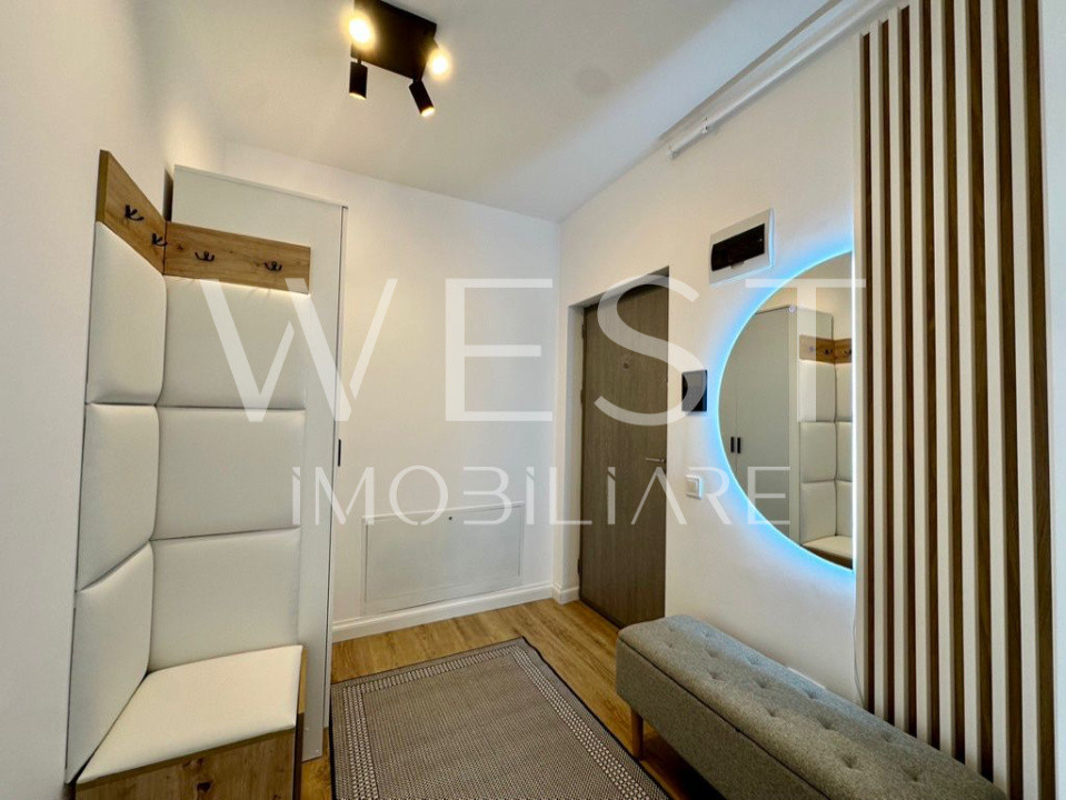 Apartament tip penthouse | Mobilat/Utilat | Prima inchiriere | Eroilor