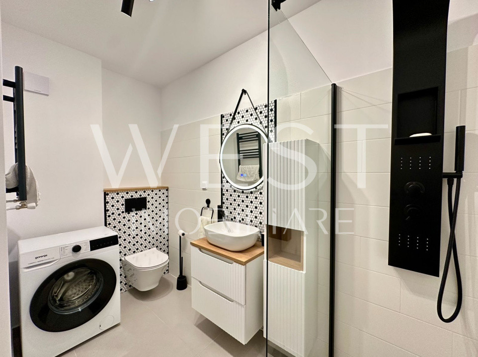 Apartament tip penthouse | Mobilat/Utilat | Prima inchiriere | Eroilor
