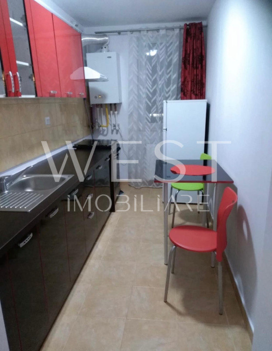 Apartament 1 camera | balcon | loc de parcare| zona Cetății