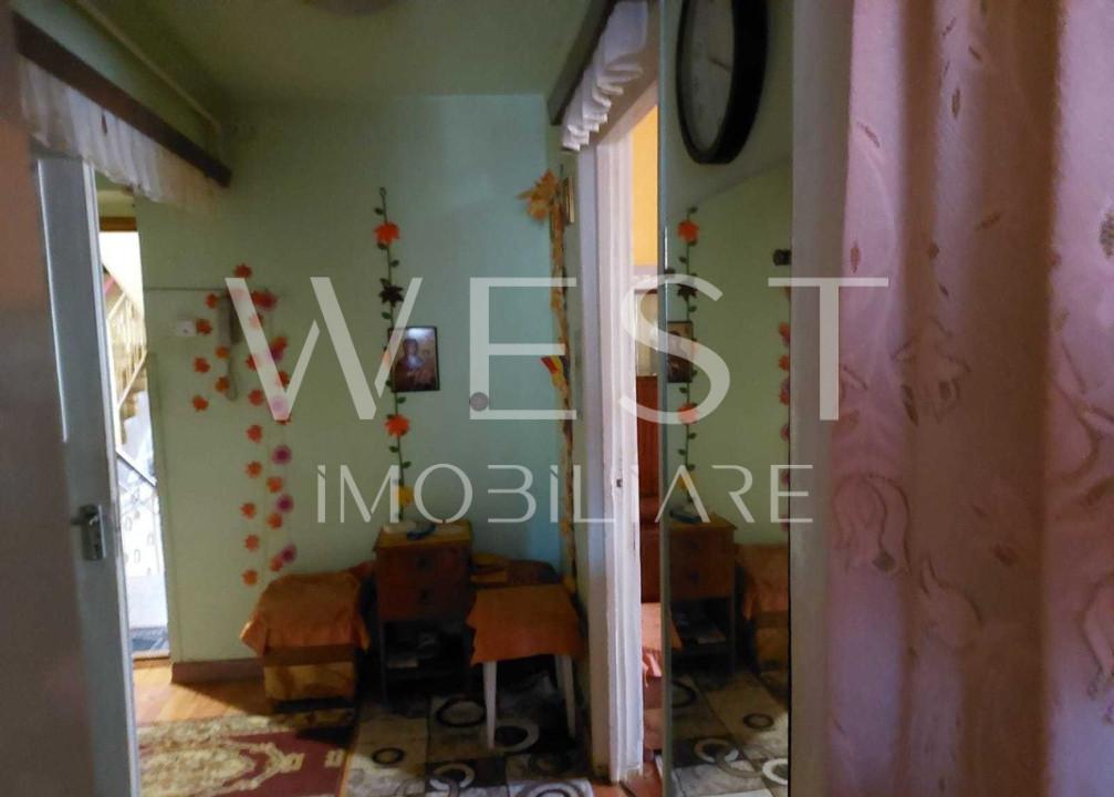 Apartament 2 camere - etaj intermediar - Plopilor, zona Platinia