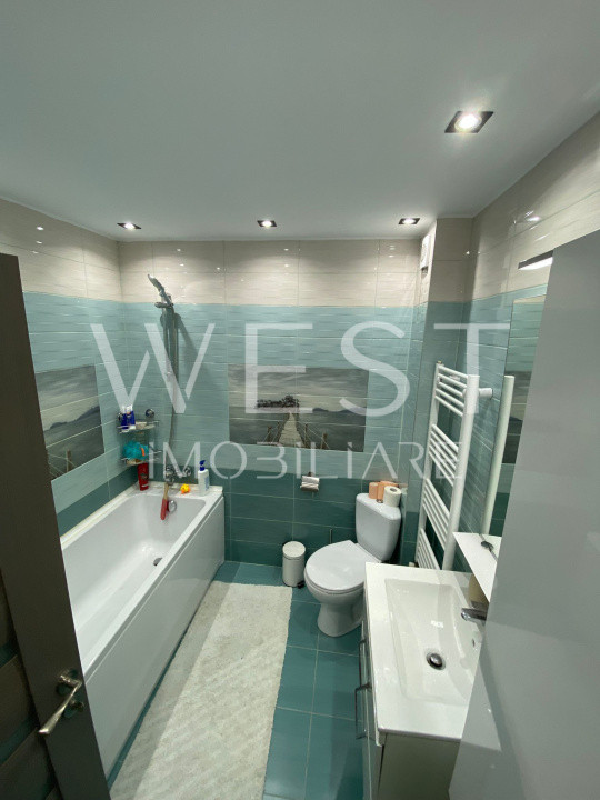 Apartament 2 camere | 65 mp | 2 parcări | balcon | zona Eroilor