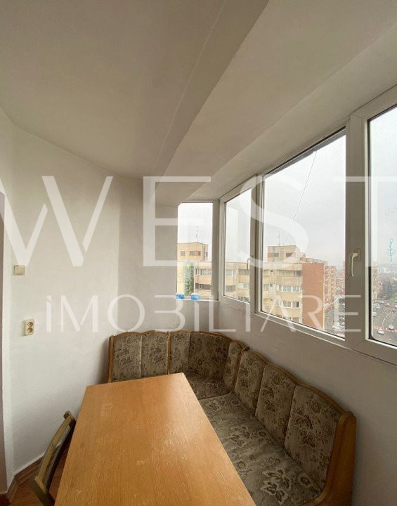 Apartament decomandat 2 camere!Beci/spatii depozitare!Etaj intermediar