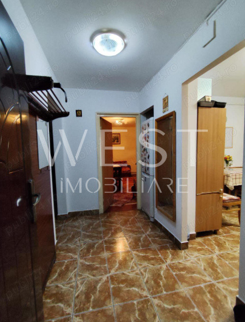 Apartament 4 camere, decomandat, 75mp/Logie/Boxa subsol/Primaverii