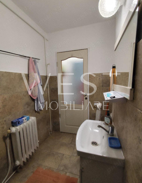 Apartament 4 camere, decomandat, 75mp/Logie/Boxa subsol/Primaverii