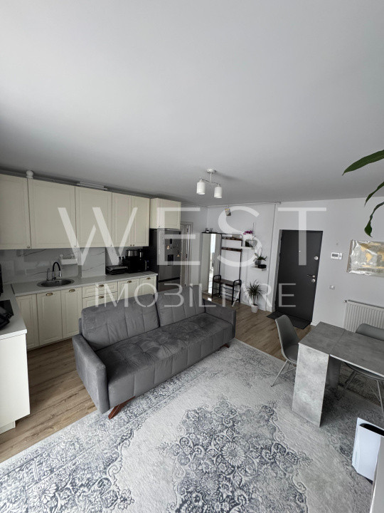 Apartament 3 camere | 61 mp | balcon | parțial mobilat | zona Eroilor